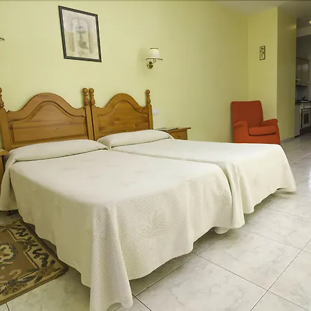 & Cons Da Garda 아파트호텔