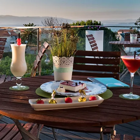 Aparthotel & Cons Da Garda San Vicente do Grove